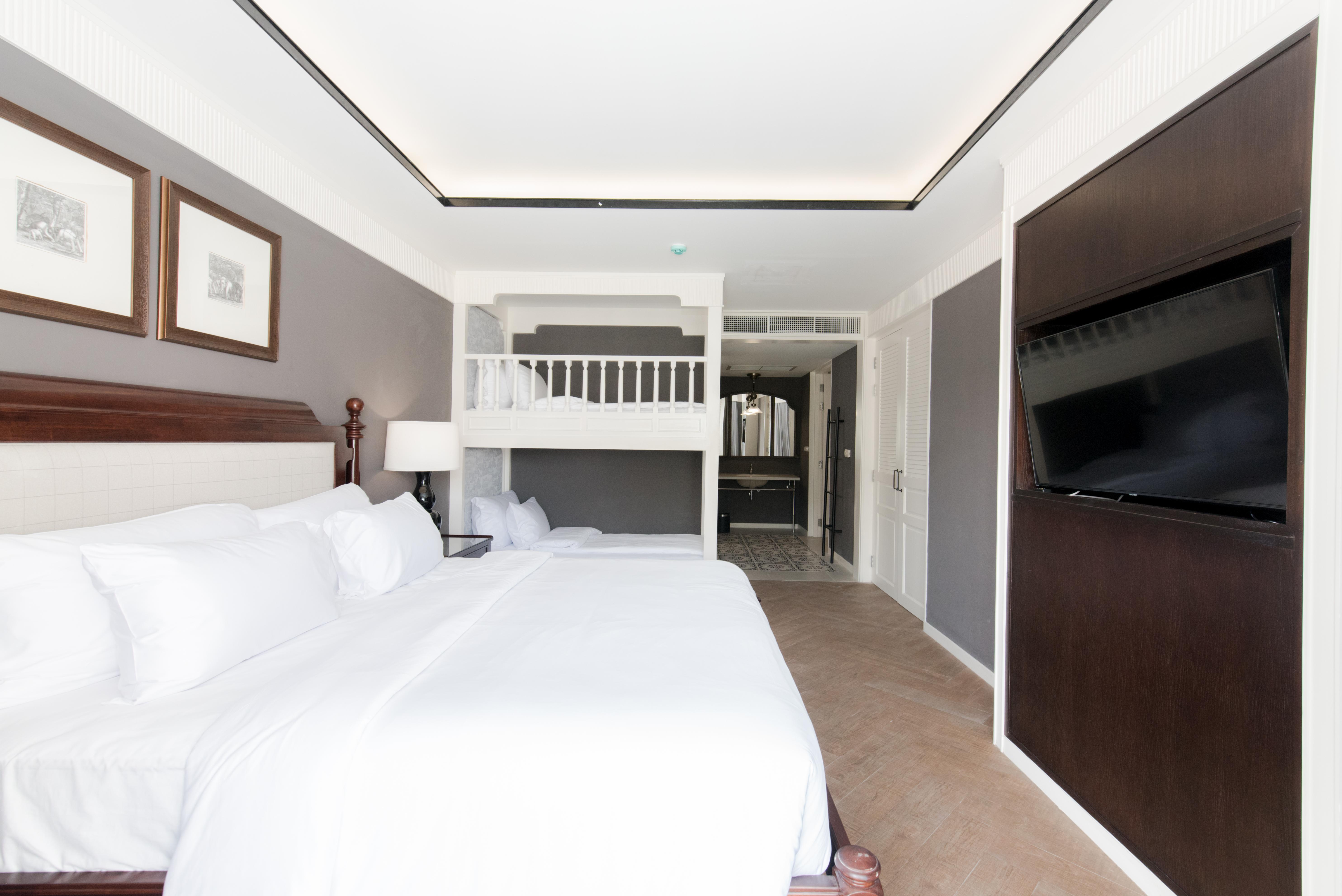 Marina Gallery Resort-Kacha-Kalim Bay - Sha Plus Patong Exterior photo A bedroom at the hotel